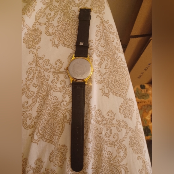 Vintage Black & Gold Nike Leather Watch - Picture 2 of 3